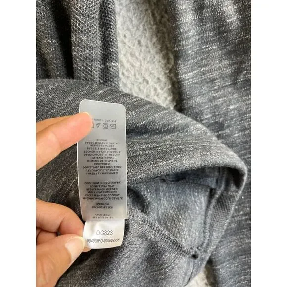 NEW OGIO Sweater Mens Medium Gray Pullover 1/4 Zip Golf Sports Outdoor Athletic - Picture 12 of 16